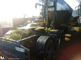 Dry Bulk Cement Tankers