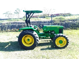 2013 JOHN DEERE 5403 4x4 TRACTOR