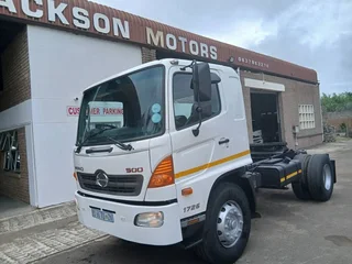 2015 Hino 500 1726 4X2 Truck Tractor