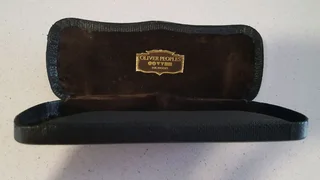 Spectacle case/holder