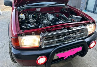 FORD RANGER XLT 4*4 NEW ENGINE IMMACULATE CONDITION 061*940*7567
