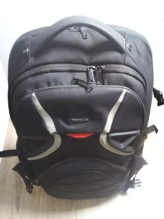 Strike 17.3&#34; Gaming Laptop Backpack - Black / Red