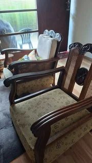 Vintage 3-Piece Solid Wood Lounge Suite Emboya