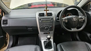 Toyota corolla 1.6 advance