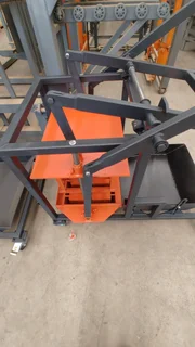 Egg-Layers We offer widest range affordable and high output for big profits