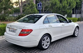 Mercedes-Benz C200k Avantgarde Automatic