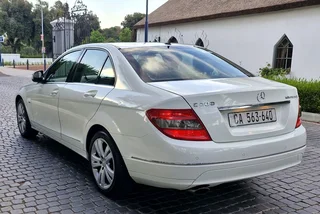 Mercedes-Benz C200k Avantgarde Automatic
