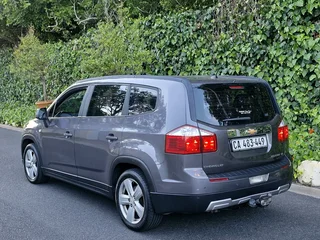 7 Seater Chevrolet Orlando 1.8i LS