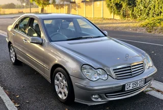 2005 Mercedes-Benz C200 Kompressor Elegance Auto
