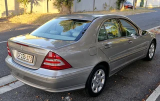 2005 Mercedes-Benz C200 Kompressor Elegance Auto