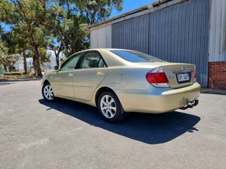 2005 Toyota Camry 2.4 GLI