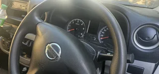 Nissan NV350