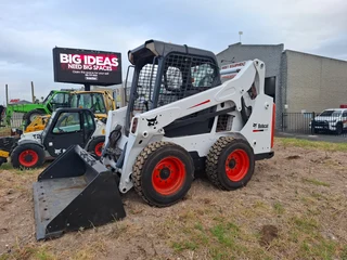 2014 Bobcat S590 Skidsteer