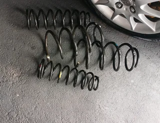 Toyota runx corolla springs for sale 0797280137 or watts app