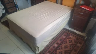 Sealy Posturepedic Double Bed &amp; Base