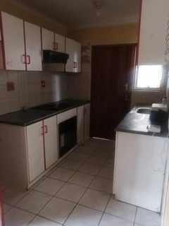 ,Bellair durban  garden simplex for sale  595 000 TiTLE  DEED with me. FOR SALE, close to southway