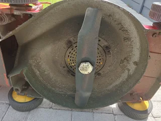 Lawnmower Electric Wolf Cast Iron Chassis