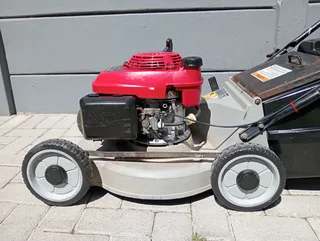 Lawnmower Honda HRU 19R Buffalo Buck