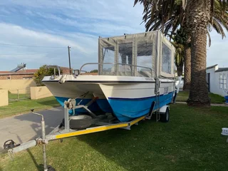 Deck Boat - Tri Hull For Sale