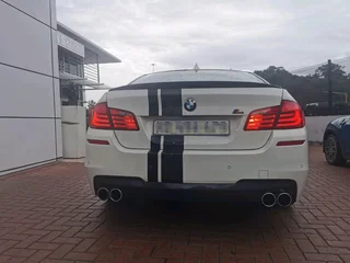 BMW F10 523i M Sport - Auto (F.S.H)