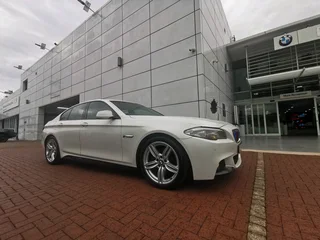BMW F10 523i M Sport - Auto (F.S.H)