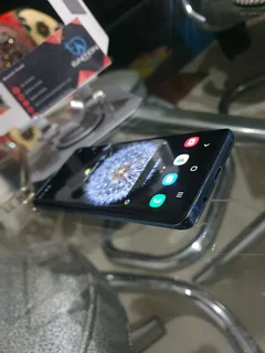 Samsung S9 - Blue - Like New!