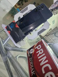 Samsung A55 - 5G  - 256GB/8GB Ram - 64MP - Dual Sim