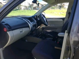 2012 Mitsubishi Pajero Sport SUV