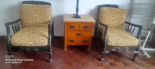 Lounge Suite Ball and Claw