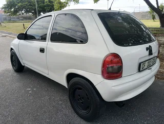OPEL CORSA LITE 1.4I BARGAIN..!