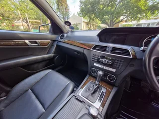 Excellent 2013 Mercedes-Benz C Class for sale