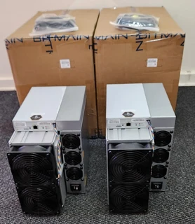 Bitmain Antminer L9 17Gh ASIC Miner - Mine LTC &#43; Doge