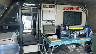 Conqueror , commander , 4 sleep  camper  trailer/caravan!!!