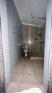 Bachelor Pad to Rent - Farningham Ridge Sarnia R4,900