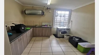 Building for sale in Bulwer Road