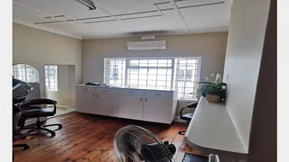 Building for sale in Bulwer Road