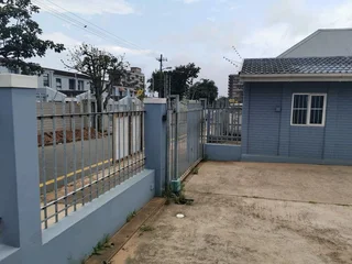 Building for sale in Bulwer Road