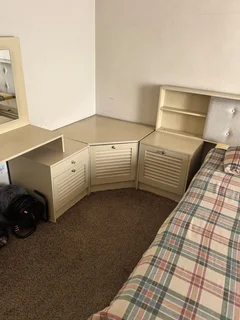 BEDROOM SUITE
