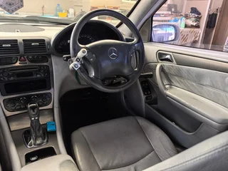 2004 Mercedes-Benz C-270 CDI