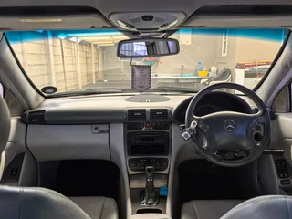 2004 Mercedes-Benz C-270 CDI