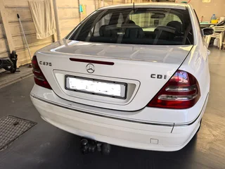 2004 Mercedes-Benz C-270 CDI
