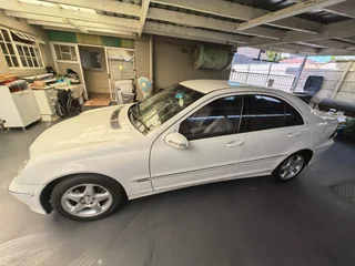 2004 Mercedes-Benz C-270 CDI