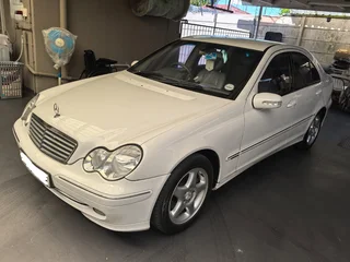 2004 Mercedes-Benz C-270 CDI