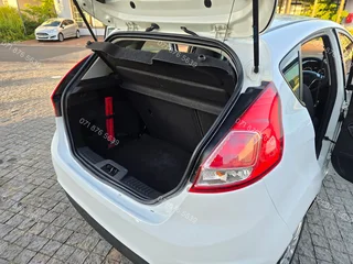 2017 Ford Fiesta 1.4 Ambiente 5-Door