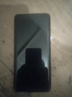 HUAWEI mate 50 pro...8Gb Ram 256Gb internal memory