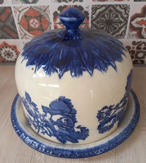 Blakeney Stoke on Kent Ironstone Reproduction Stilton Dome