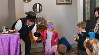 Magic Shows for Children - Glendini