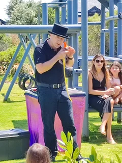 Magic Shows for Children - Glendini