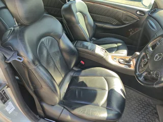 2006 Mercedes CLK350 Convertible excellent condition