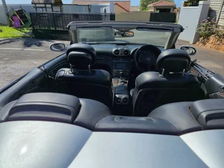 2006 Mercedes CLK350 Convertible excellent condition